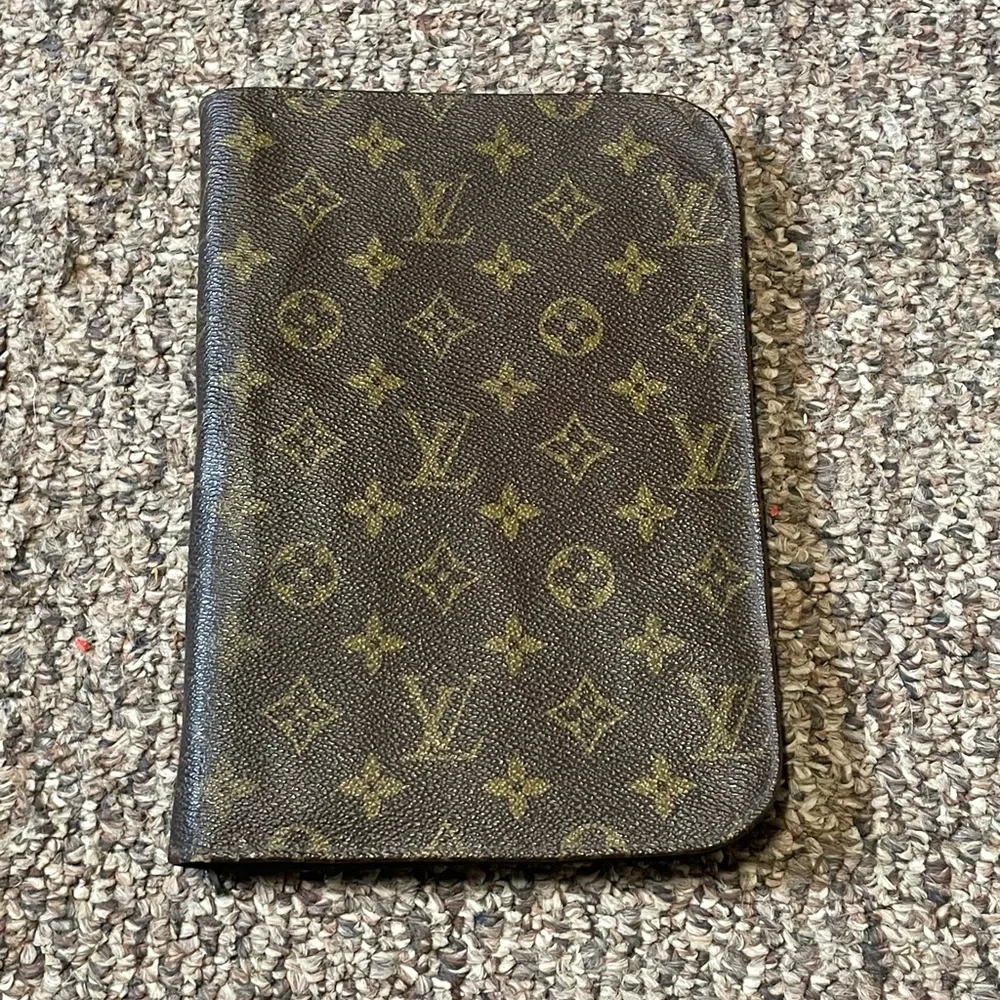 Vintage Louis Vuitton Monogram Leather Planer with Zipper
